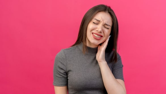 Cara Meredakan Sakit Gigi Saat Puasa